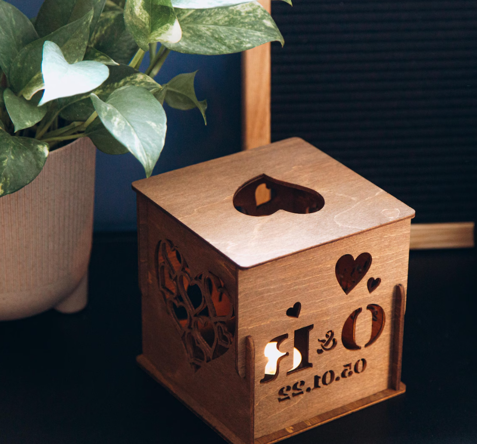 "I Love You" Light Up Box – Romantic LED Gift Box for a Heartfelt Expression